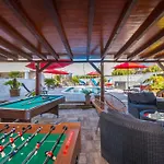 Xxxl Ancora With Heated Pool Villa Turanj