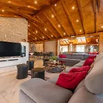Villa Xxxl Ancora With Heated Pool Turanj