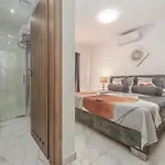 Xxxl Ancora With Heated Pool