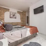 Xxxl Ancora With Heated Pool Villa *