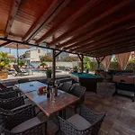 Villa Xxxl Ancora With Heated Pool Turanj