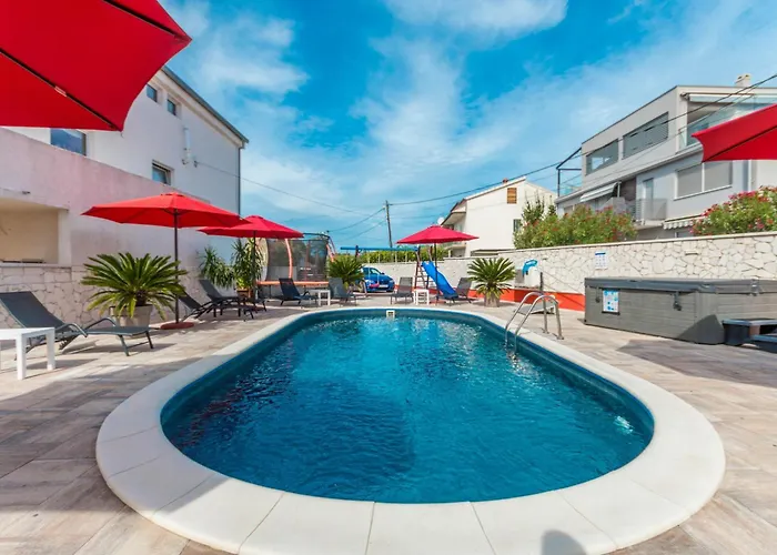 Xxxl Ancora With Heated Pool *