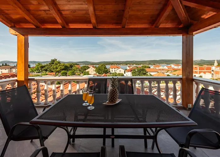 Xxxl Ancora With Heated Pool *