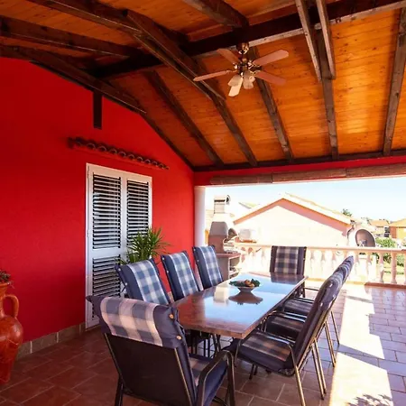 Xxxl Ancora With Heated Pool * Turanj