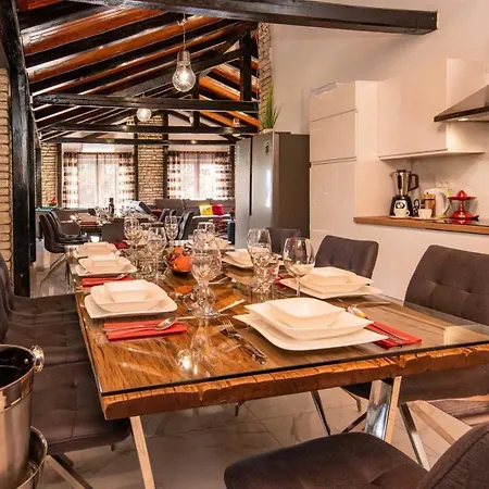 Villa Xxxl Ancora With Heated Pool Turanj