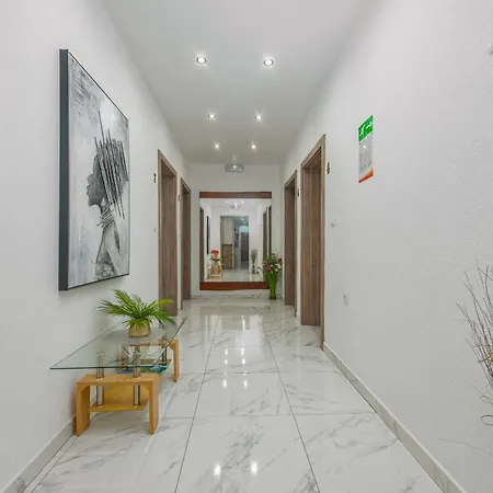 Villa Xxxl Ancora With Heated Pool *