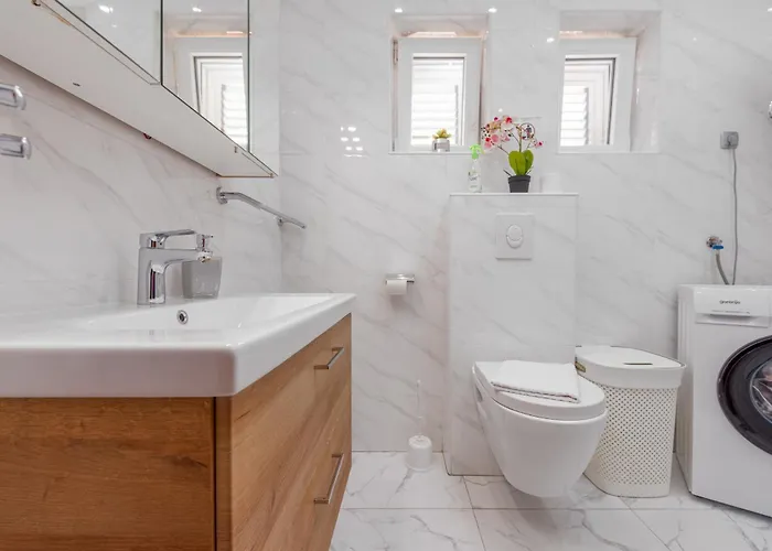 Villa Xxxl Ancora With Heated Pool Torrette